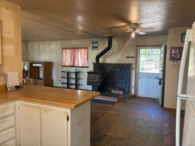 15574 Hinton Rd, Pioneer, CA 95666