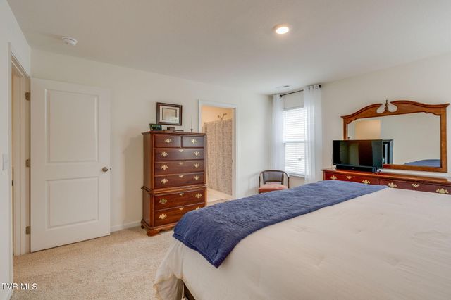 531 Cox Hollow Road, Kingsport, TN 37663