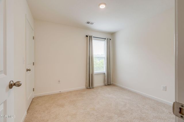 531 Cox Hollow Road, Kingsport, TN 37663