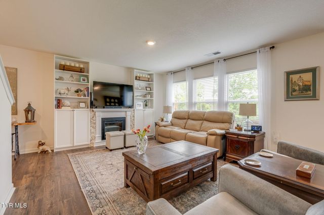 531 Cox Hollow Road, Kingsport, TN 37663