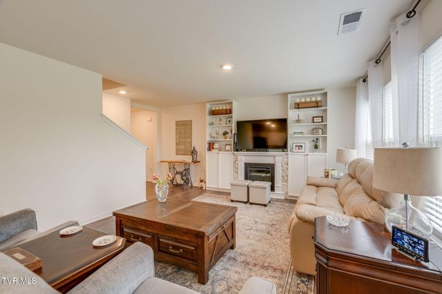 531 Cox Hollow Road, Kingsport, TN 37663
