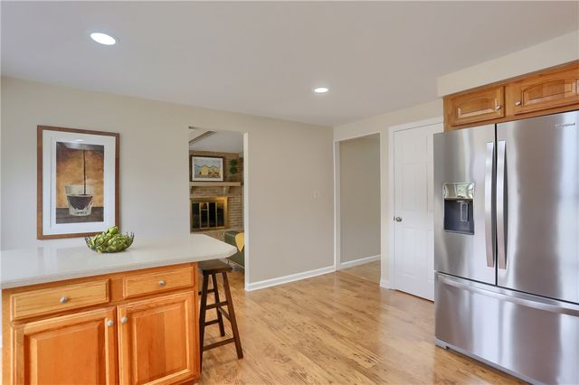 1702 Guyton Rd, Mccandless, PA 15101