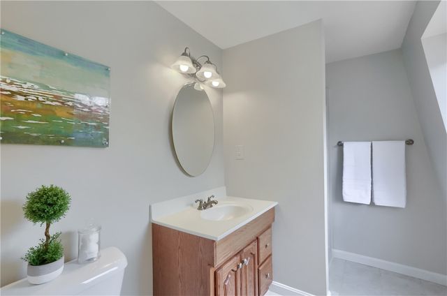 1702 Guyton Rd, Mccandless, PA 15101