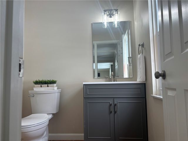 1702 Guyton Rd, Mccandless, PA 15101