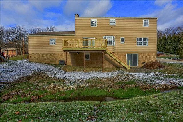 1702 Guyton Rd, Mccandless, PA 15101