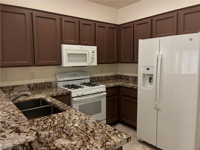 2581 Leighton Avenue, Henderson, NV 89052