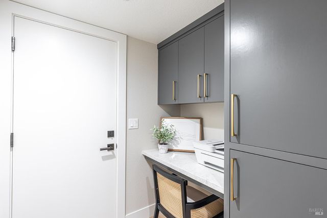 3335 Sterling Ct, Napa, CA 94558