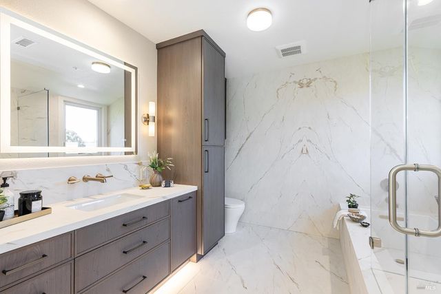 3335 Sterling Ct, Napa, CA 94558