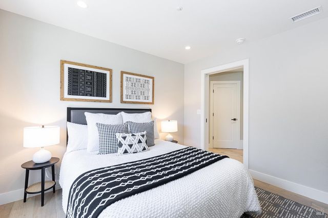 3335 Sterling Ct, Napa, CA 94558