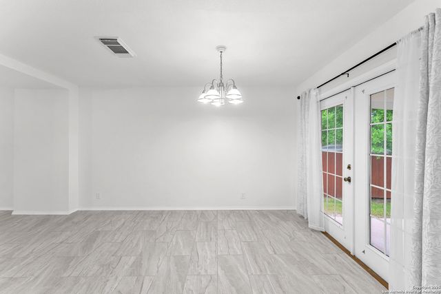 15515 SPRING SMT, San Antonio, TX 78247