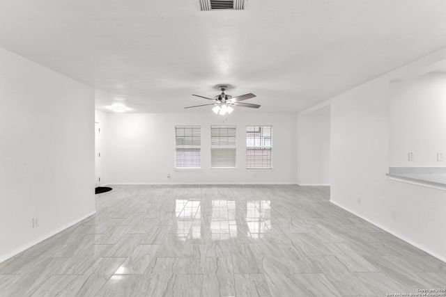 15515 SPRING SMT, San Antonio, TX 78247