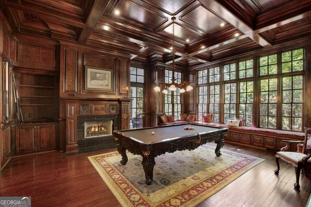 1095 Stonegate Court, Roswell, GA 30075