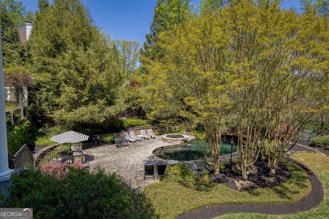 1095 Stonegate Court, Roswell, GA 30075