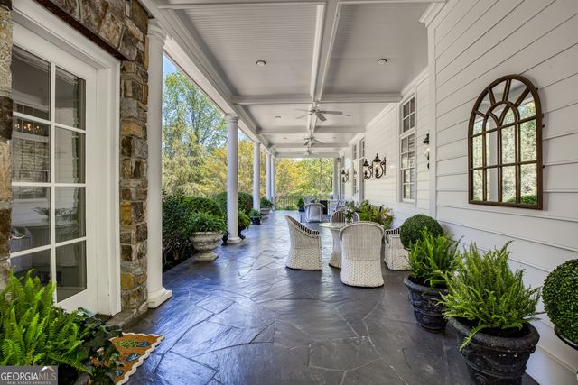 1095 Stonegate Court, Roswell, GA 30075
