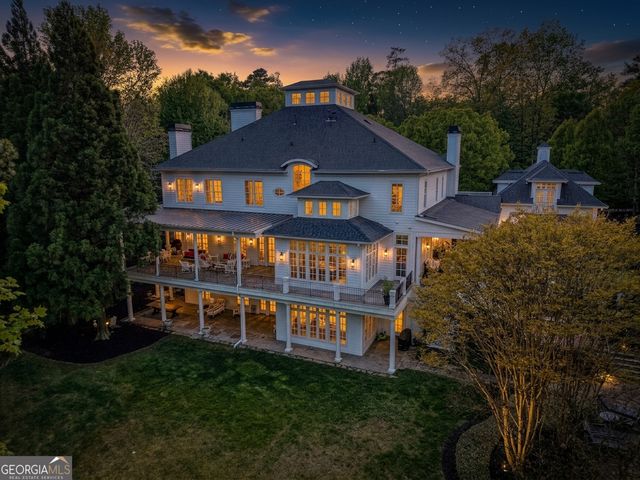1095 Stonegate Court, Roswell, GA 30075