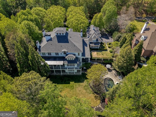 1095 Stonegate Court, Roswell, GA 30075