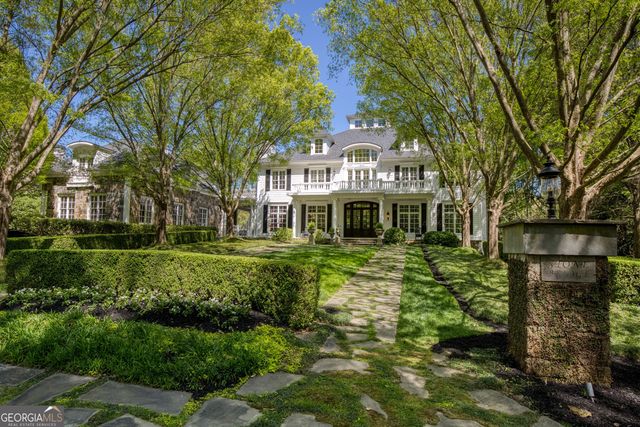 1095 Stonegate Court, Roswell, GA 30075