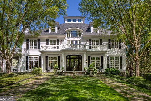 1095 Stonegate Court, Roswell, GA 30075