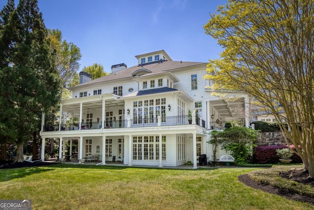 1095 Stonegate Court, Roswell, GA 30075