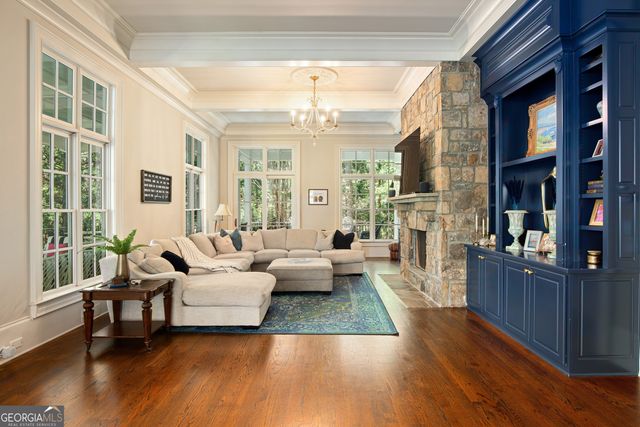 1095 Stonegate Court, Roswell, GA 30075