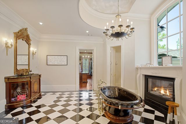 1095 Stonegate Court, Roswell, GA 30075