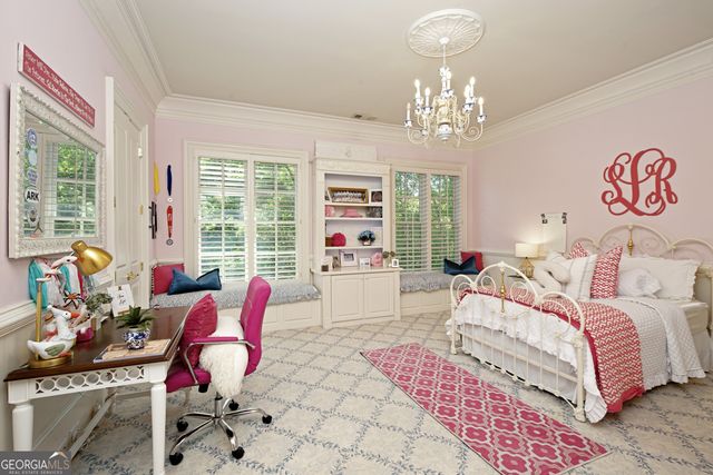 1095 Stonegate Court, Roswell, GA 30075