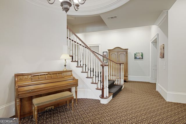 1095 Stonegate Court, Roswell, GA 30075