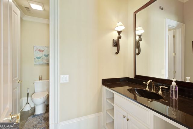 1095 Stonegate Court, Roswell, GA 30075
