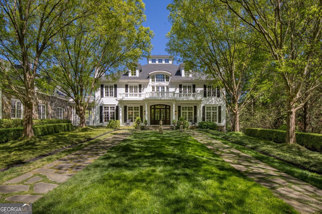 1095 Stonegate Court, Roswell, GA 30075