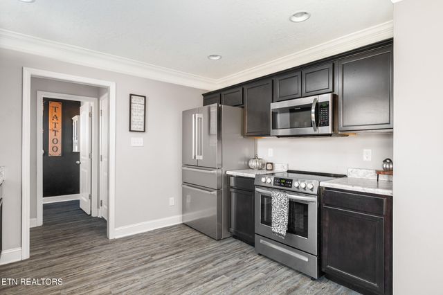 7421 Rose Water Lane, Knoxville, TN 37924