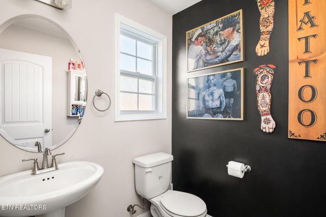 7421 Rose Water Lane, Knoxville, TN 37924