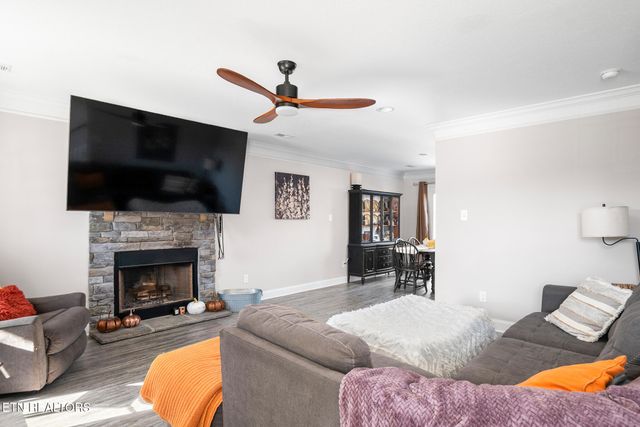 7421 Rose Water Lane, Knoxville, TN 37924