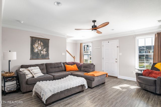 7421 Rose Water Lane, Knoxville, TN 37924