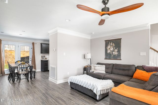 7421 Rose Water Lane, Knoxville, TN 37924