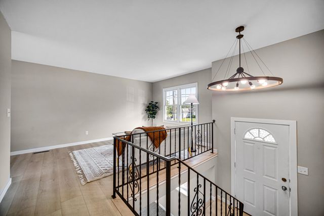 5724 W 177th Avenue, Lowell, IN 46356