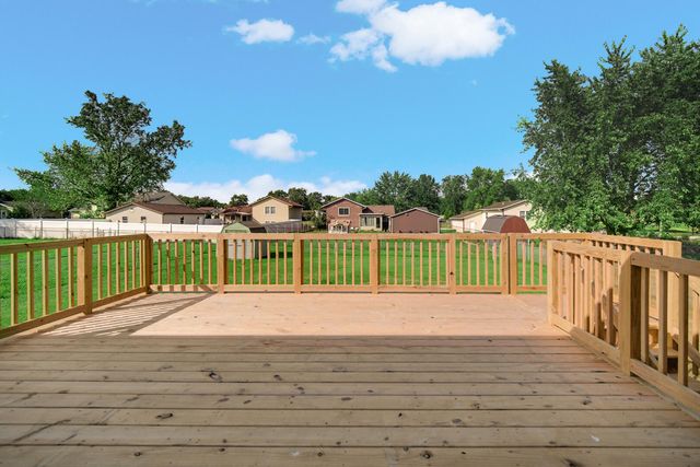 5724 W 177th Avenue, Lowell, IN 46356