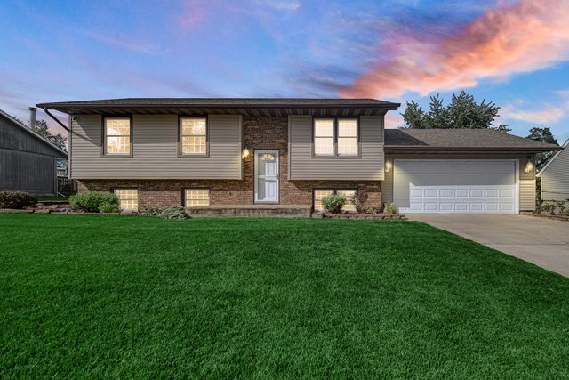 5724 W 177th Avenue, Lowell, IN 46356