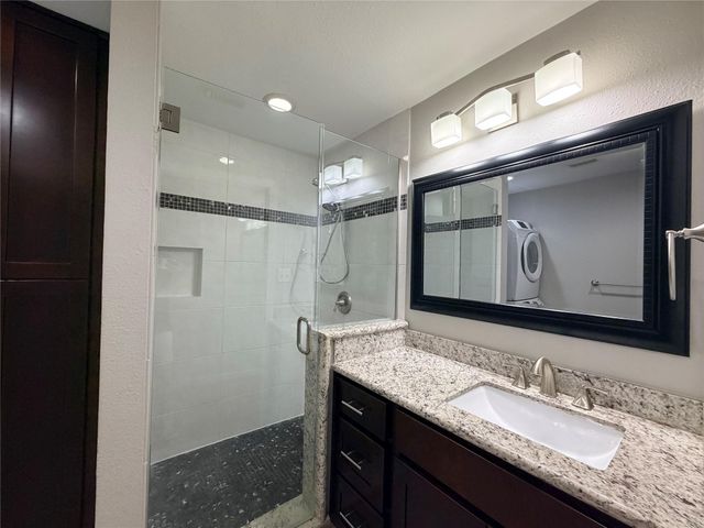1631 Chantilly Lane, Houston, TX 77018