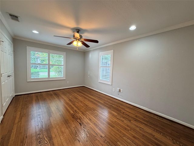 1631 Chantilly Lane, Houston, TX 77018