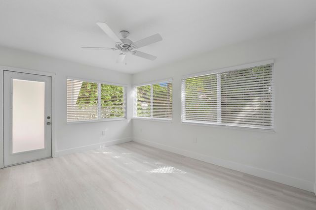 1279 Beach Road 3, West Palm Beach, FL 33404