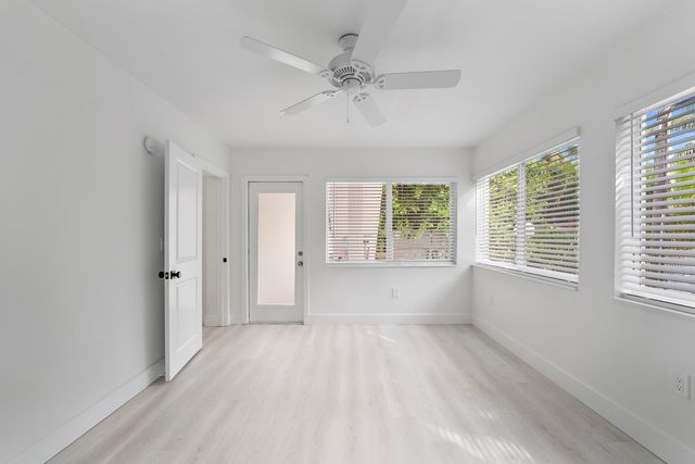 1279 Beach Road 3, West Palm Beach, FL 33404