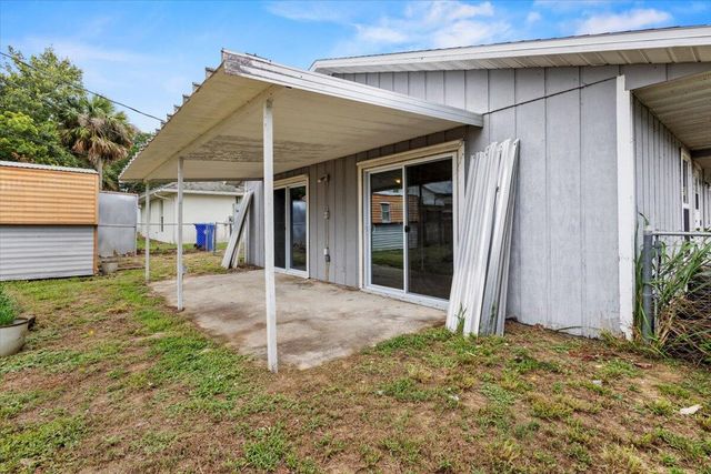 233 13th Street SW, Vero Beach, FL 32962