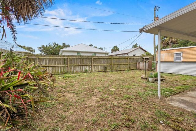 233 13th Street SW, Vero Beach, FL 32962