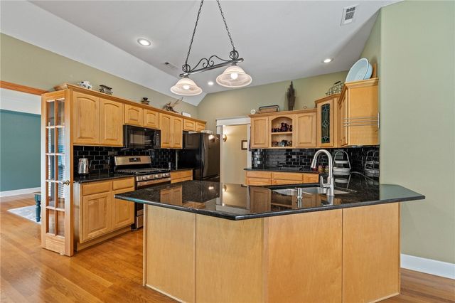 22623 Mason Road, Fayetteville, AR 72703