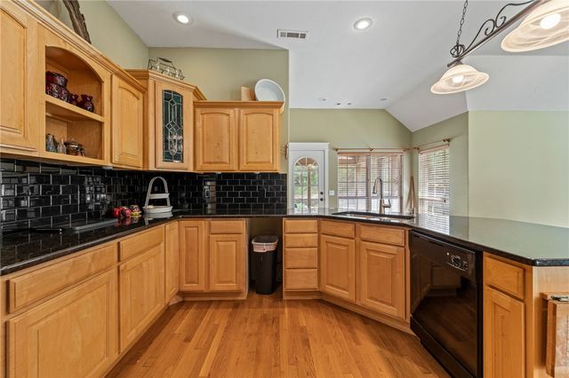22623 Mason Road, Fayetteville, AR 72703