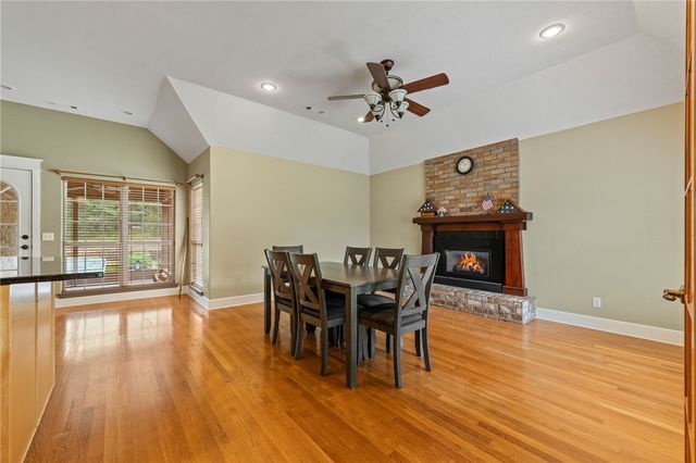 22623 Mason Road, Fayetteville, AR 72703