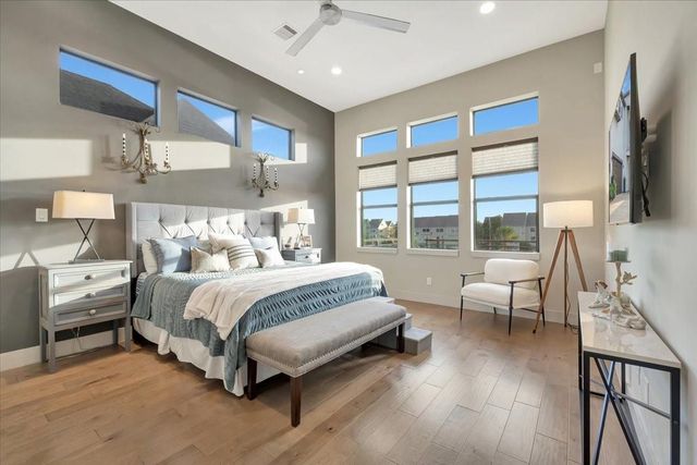 725 Pegasus Lane, League City, TX 77573