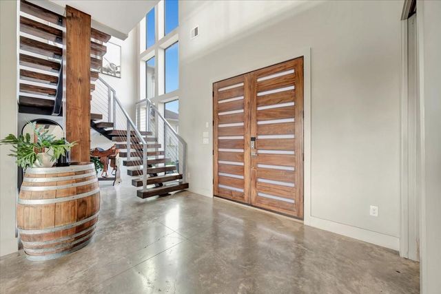 725 Pegasus Lane, League City, TX 77573