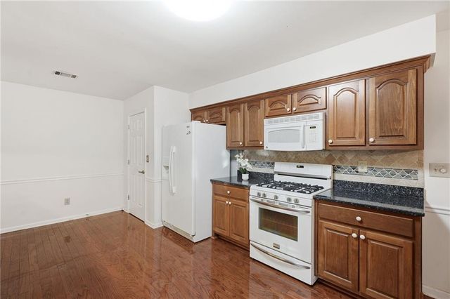 745 Country Lake Court, Mcdonough, GA 30252