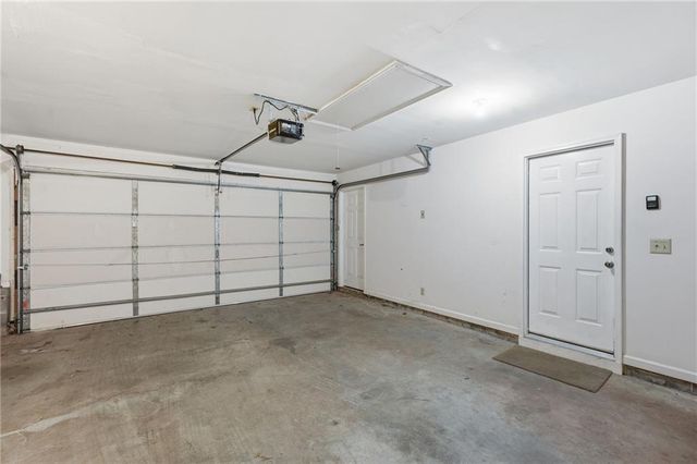 745 Country Lake Court, Mcdonough, GA 30252